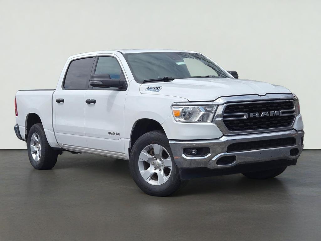 2023 RAM 1500 Big Horn/Lone Star 4x4 Crew Cab 5'7's photo