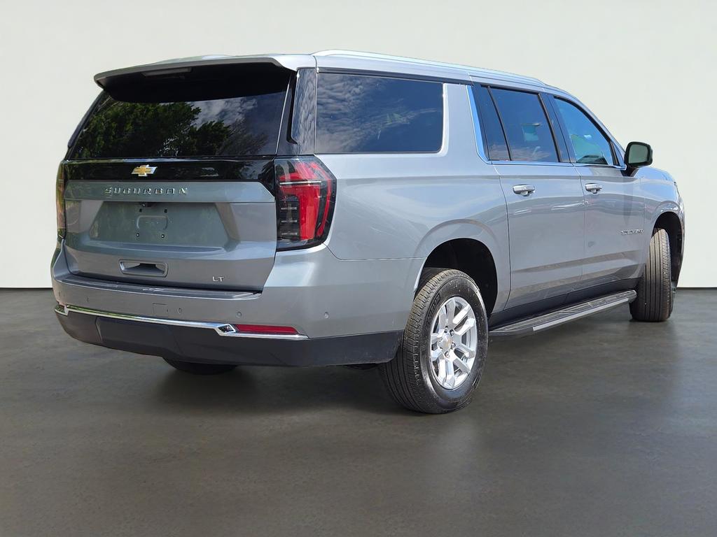 2025 Chevrolet Suburban LT