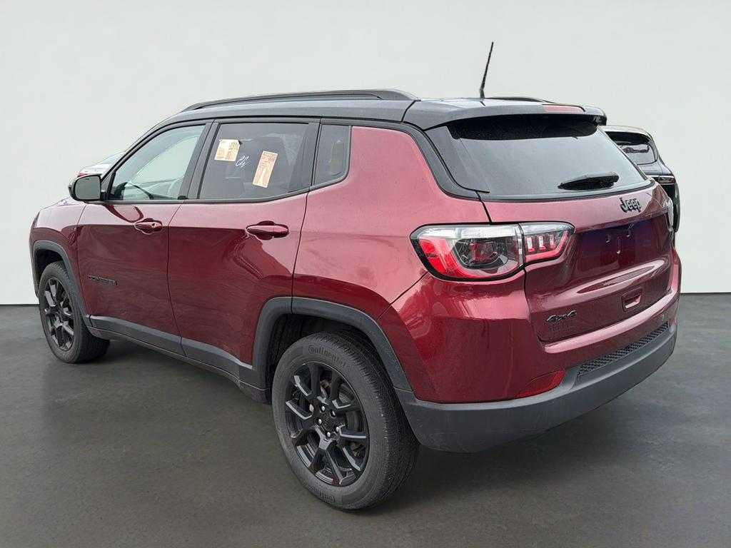 2022 Jeep Compass Altitude