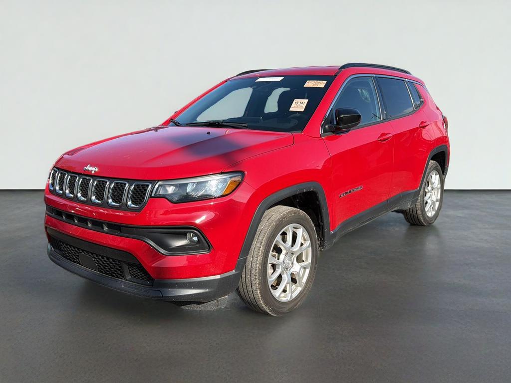 2024 Jeep Compass Latitude Lux