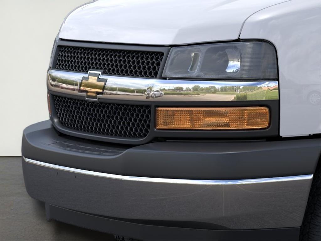 2026 Chevrolet Express Cutaway 4500 2WT