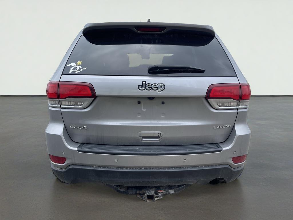 2020 Jeep Grand Cherokee Laredo E