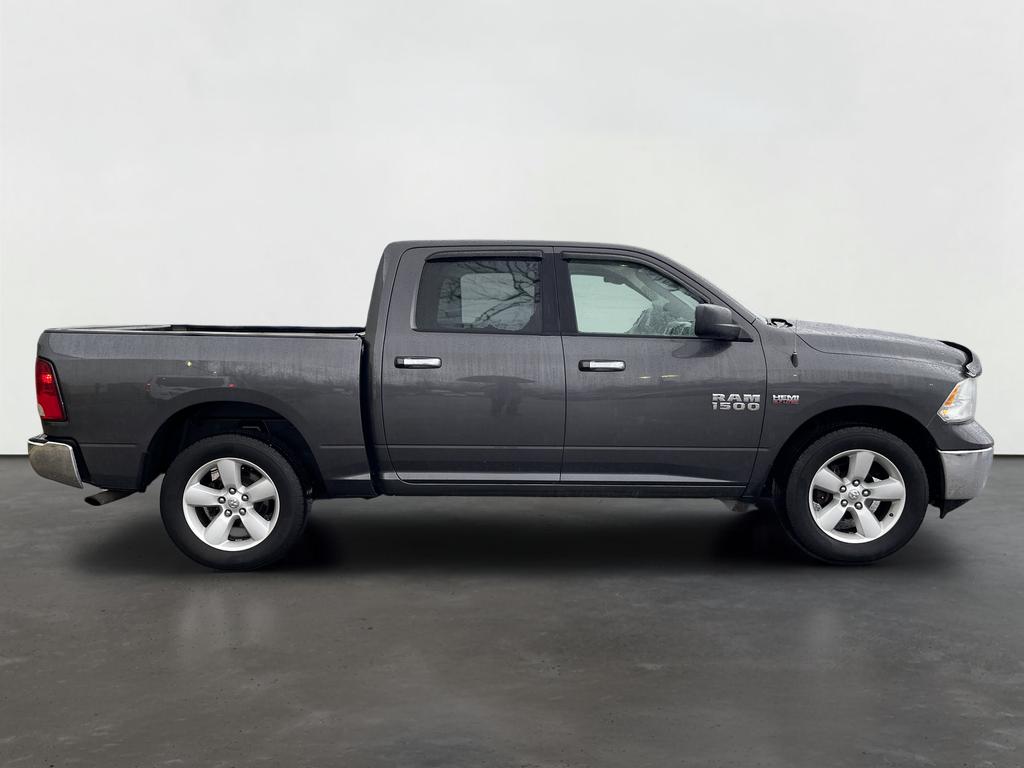 2018 RAM 1500 SLT