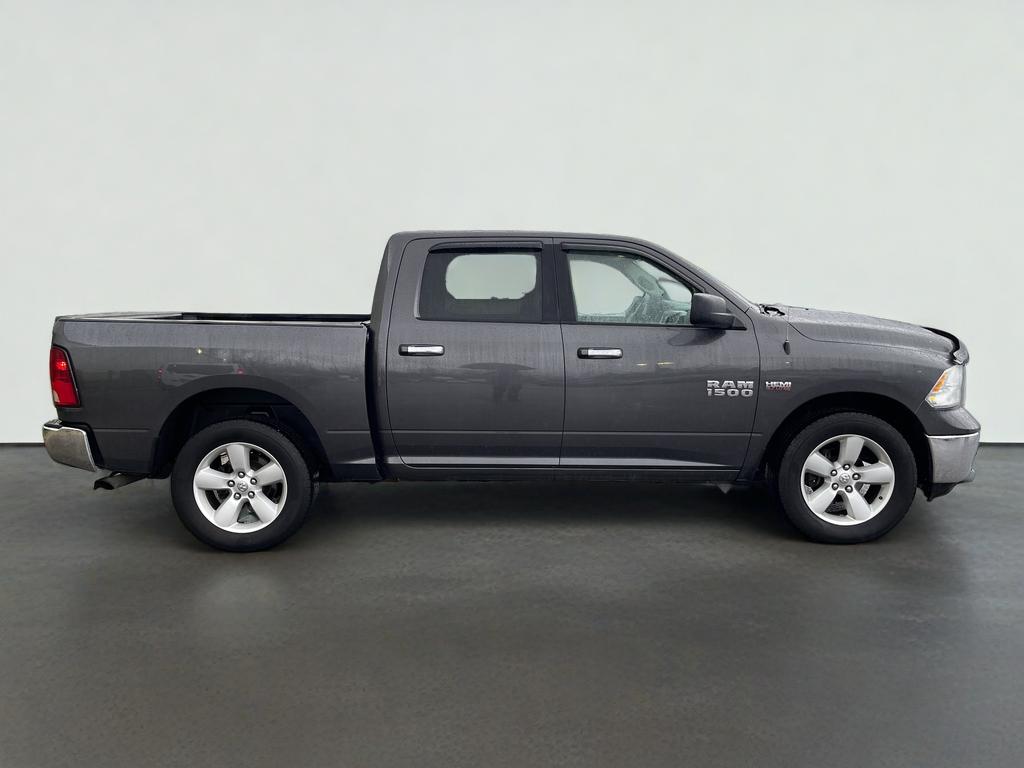 2018 RAM 1500 SLT