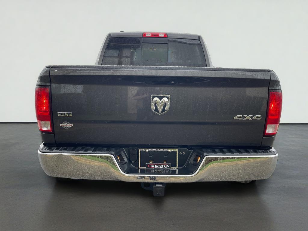 2018 RAM 1500 SLT