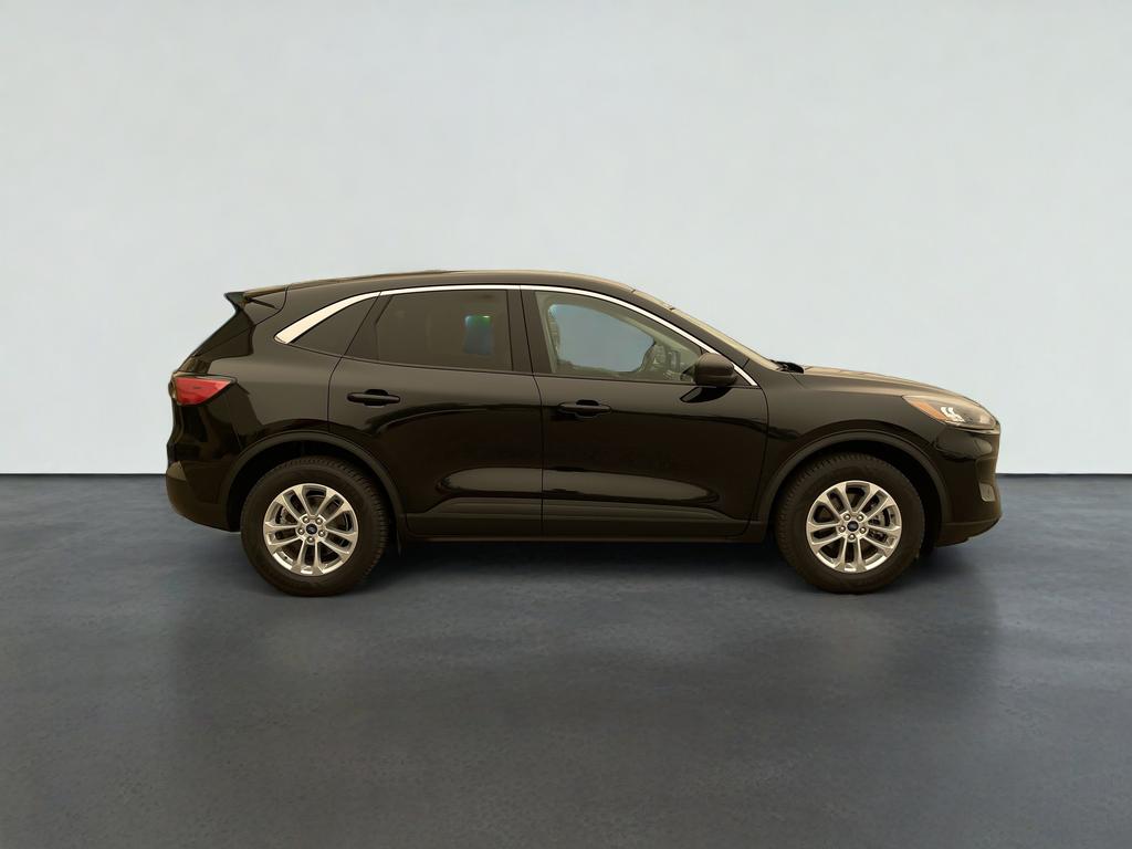 2022 Ford Escape SE Hybrid