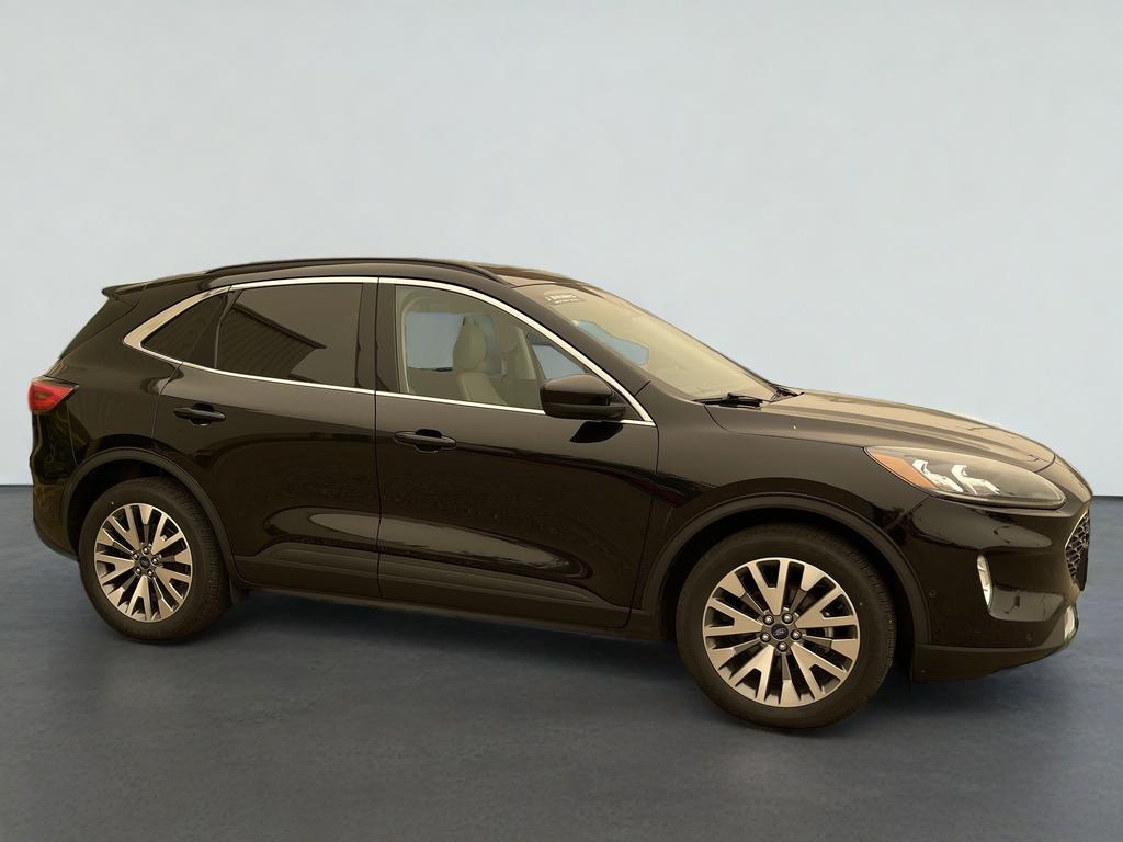2021 Ford Escape Titanium Hybrid
