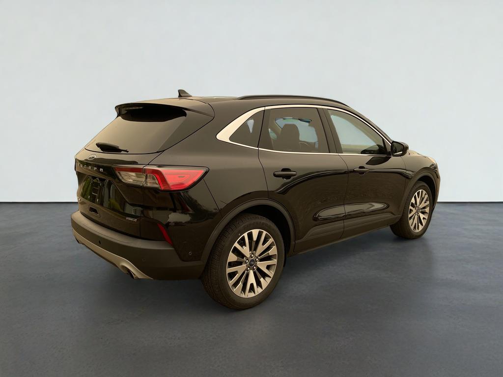 2021 Ford Escape Titanium Hybrid