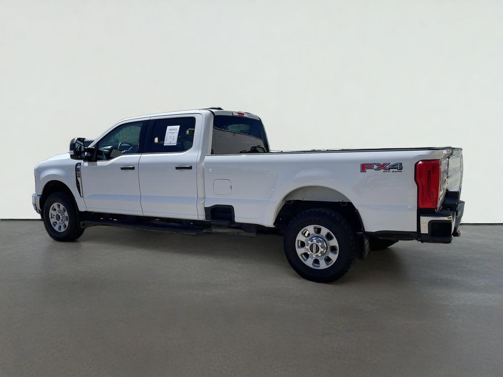 2023 Ford Super Duty F-250 SRW XLT