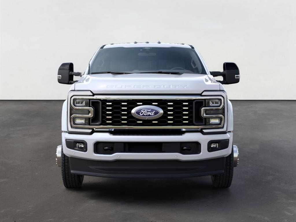 2027 Ford Super Duty F-450 DRW Platinum