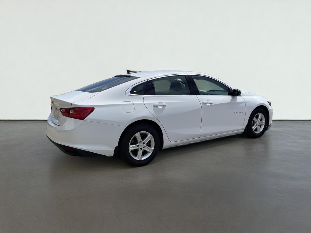 2022 Chevrolet Malibu LS
