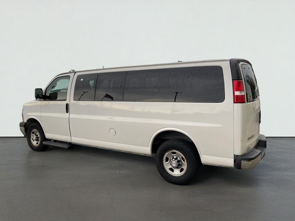 2019 Chevrolet Express Passenger LT