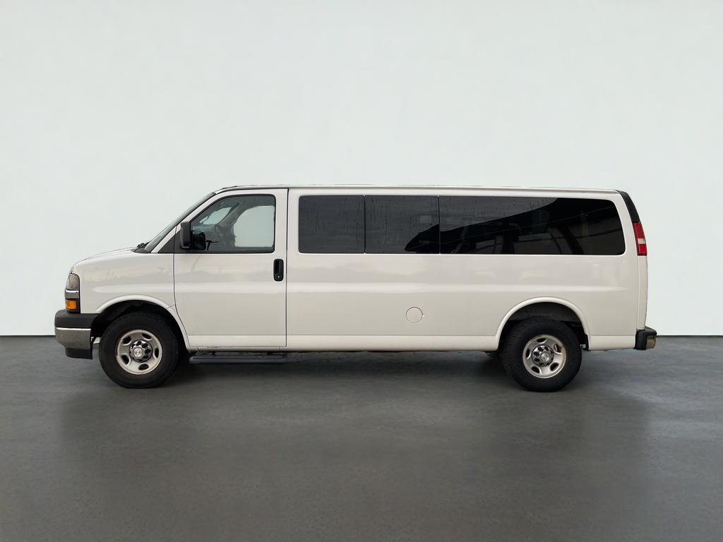 2019 Chevrolet Express Passenger LT