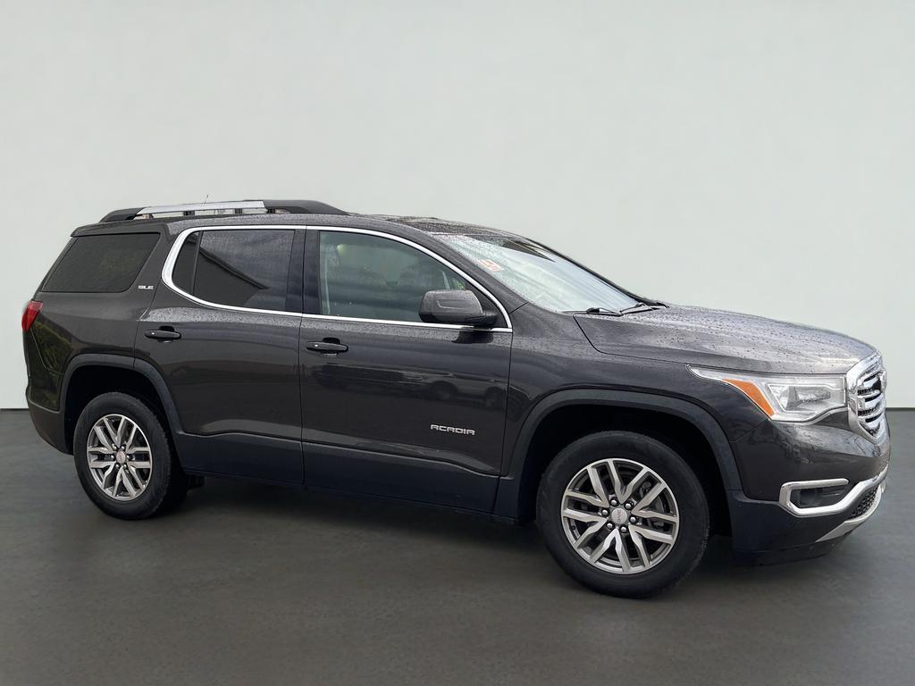 2017 GMC Acadia SLE