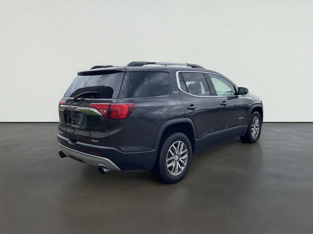 2017 GMC Acadia SLE