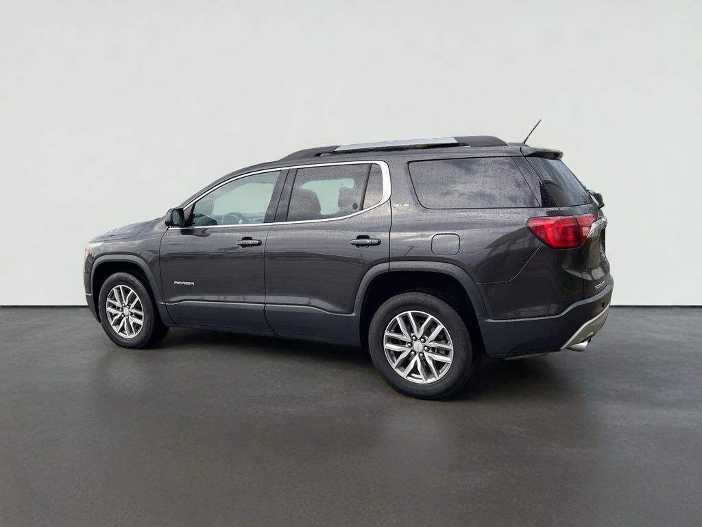 2017 GMC Acadia SLE