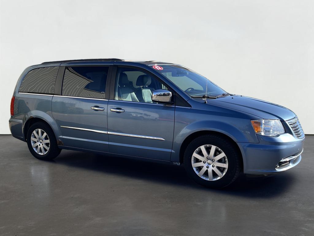 2012 Chrysler Town & Country