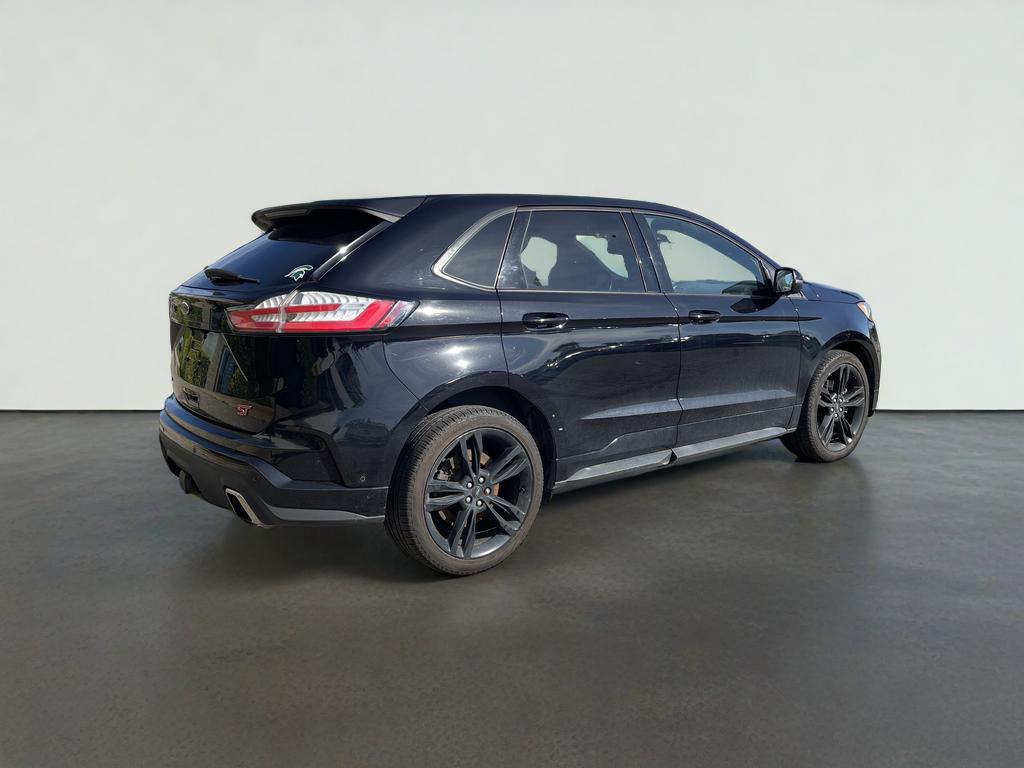 2020 Ford Edge ST