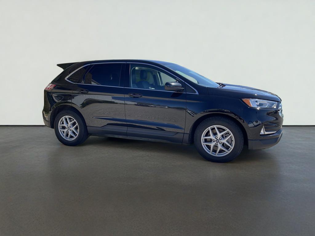 2021 Ford Edge SEL AWD's photo