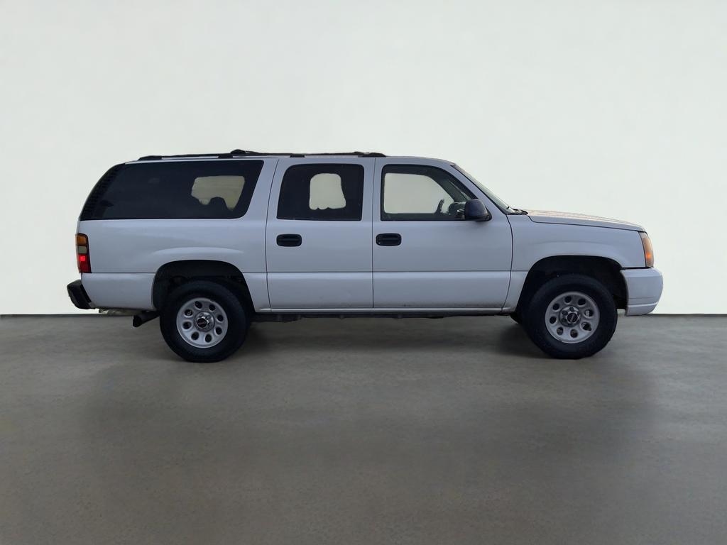 Used 2001 Chevrolet Suburban Base with VIN 3GNEC16T11G102125 for sale in Gaylord, MI