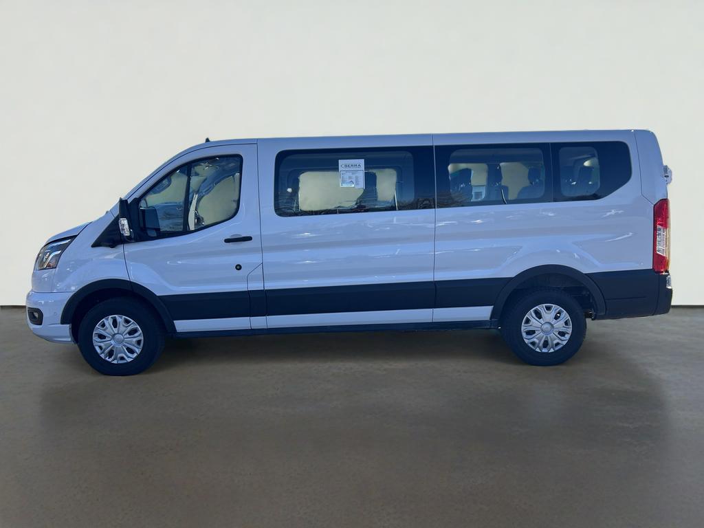 2023 Ford Transit Passenger Wagon XLT