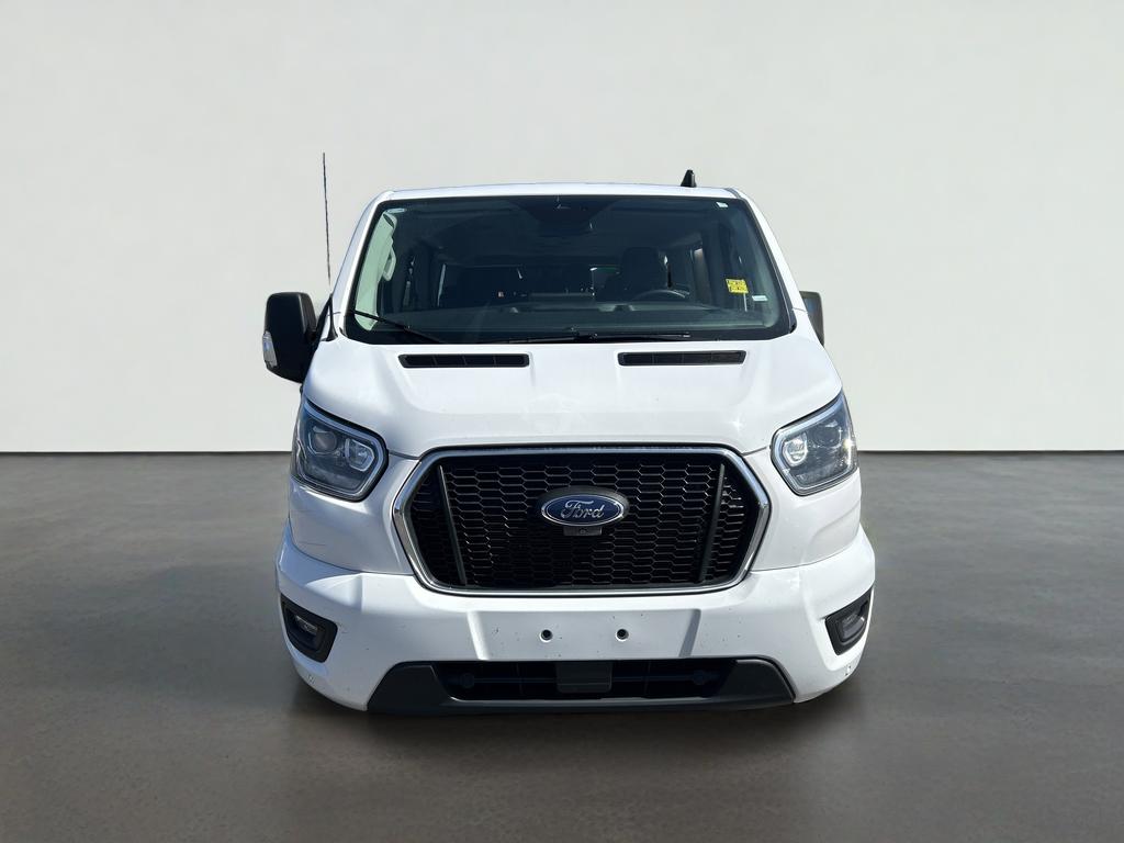 2023 Ford Transit Passenger Wagon XLT