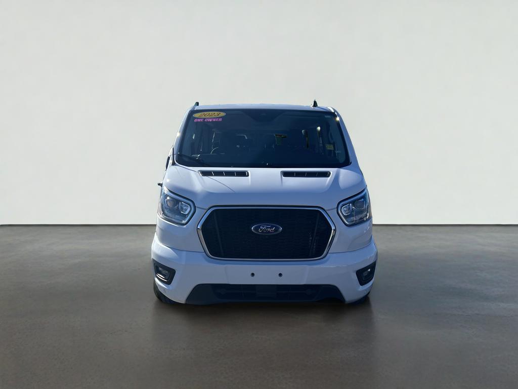 2023 Ford Transit Passenger Wagon XLT