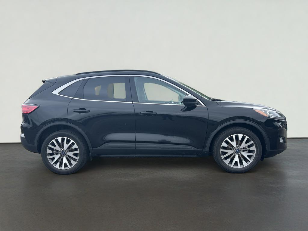 2021 Ford Escape Titanium