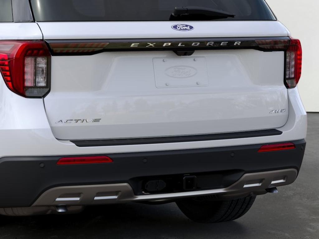 2027 Ford Explorer Active w/200A Pkg