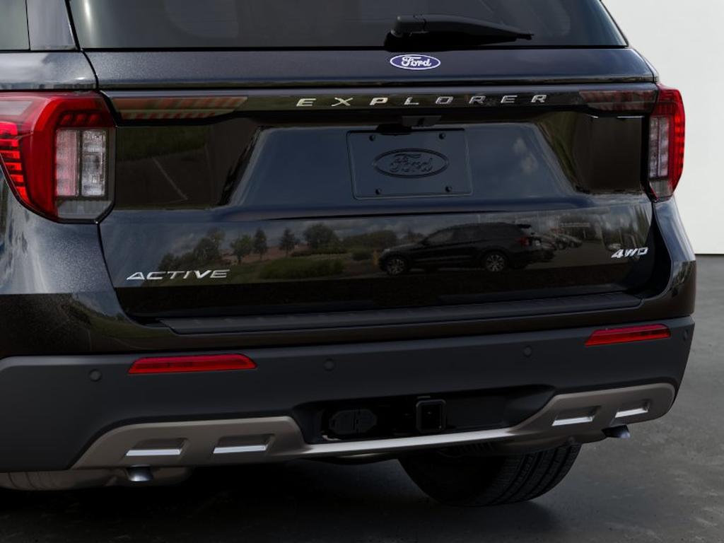 2027 Ford Explorer Active w/200A Pkg