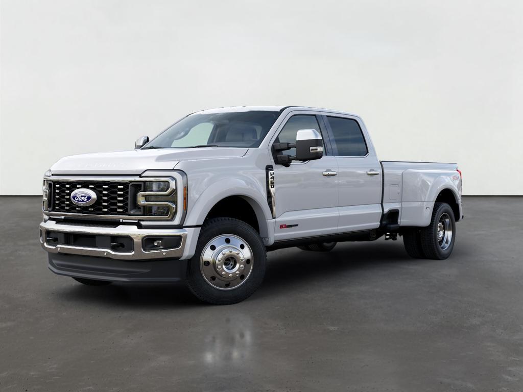2027 Ford Super Duty F-450 DRW LARIAT