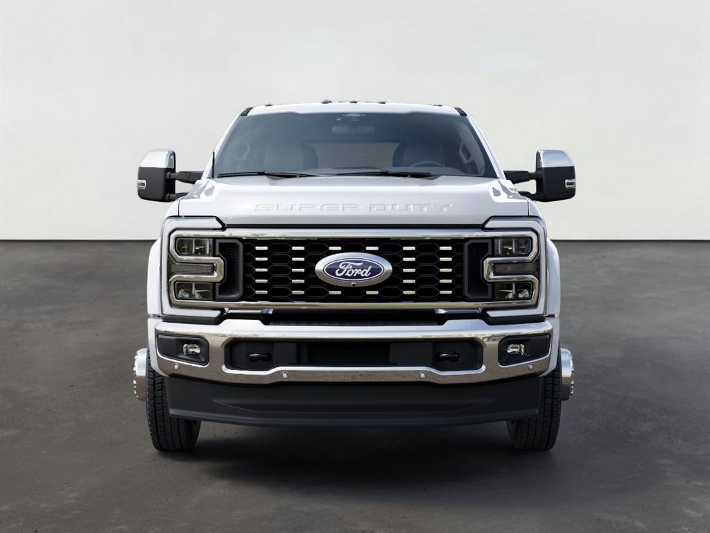 2027 Ford Super Duty F-450 DRW LARIAT