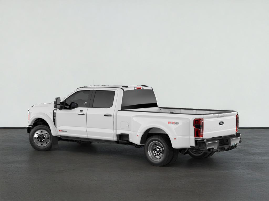 2027 Ford Super Duty F-450 DRW LARIAT