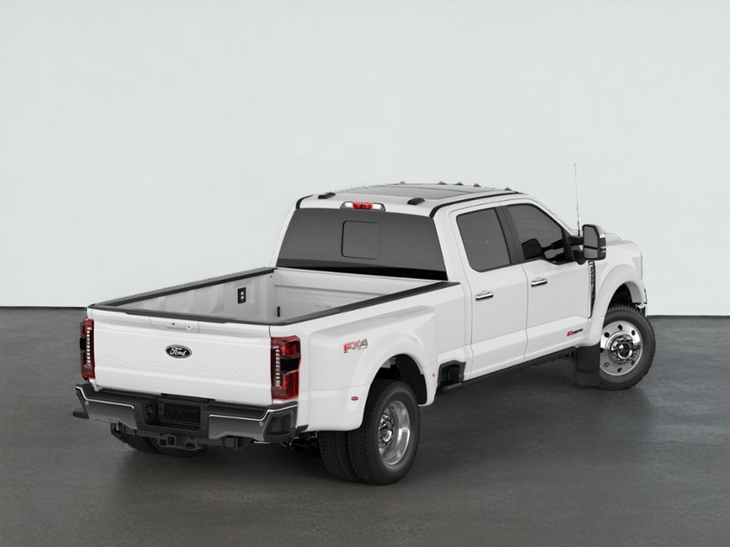 2027 Ford Super Duty F-450 DRW LARIAT