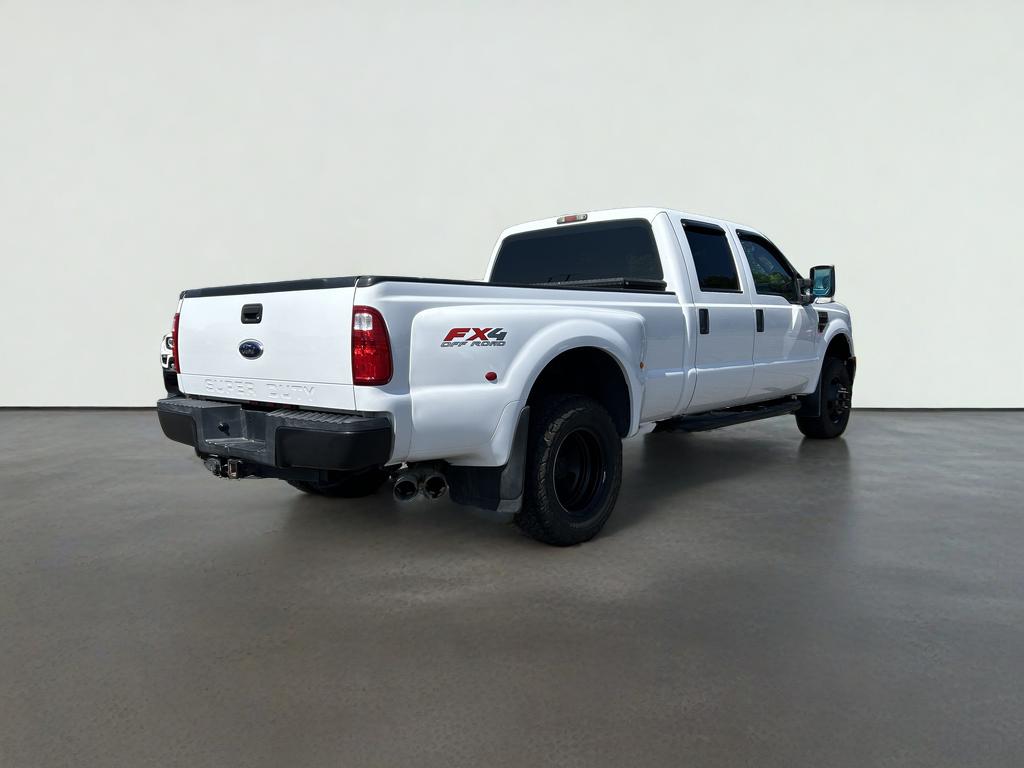 2010 Ford Super Duty F-350 DRW XL
