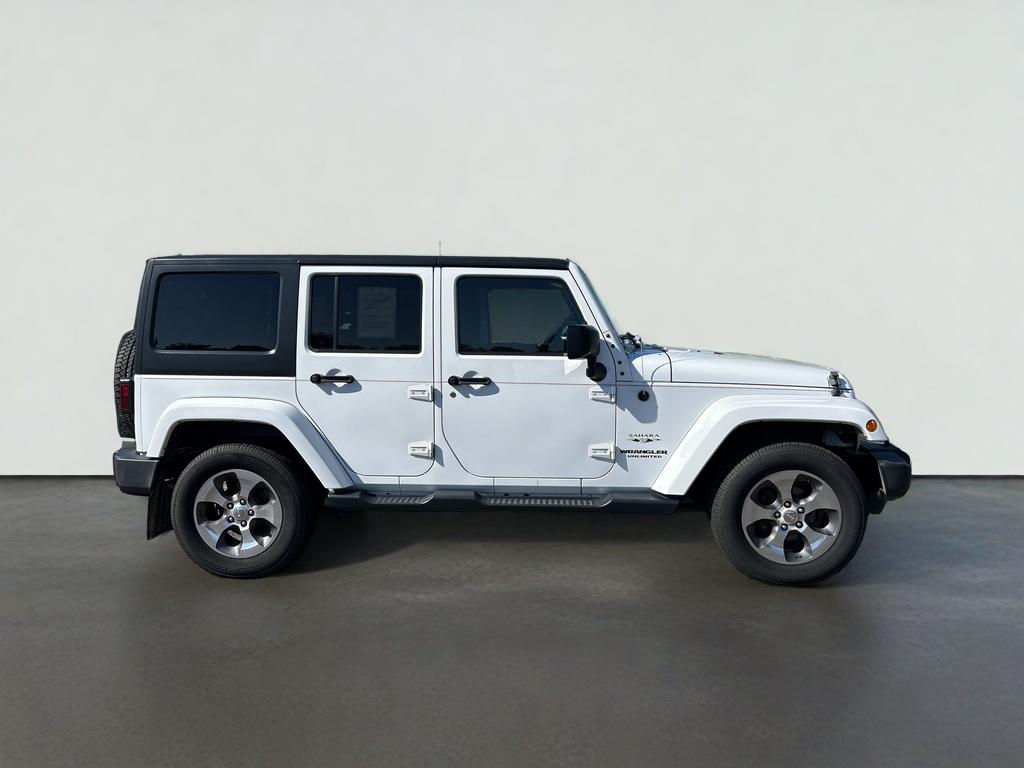2017 Jeep Wrangler Unlimited Sahara 4x4
