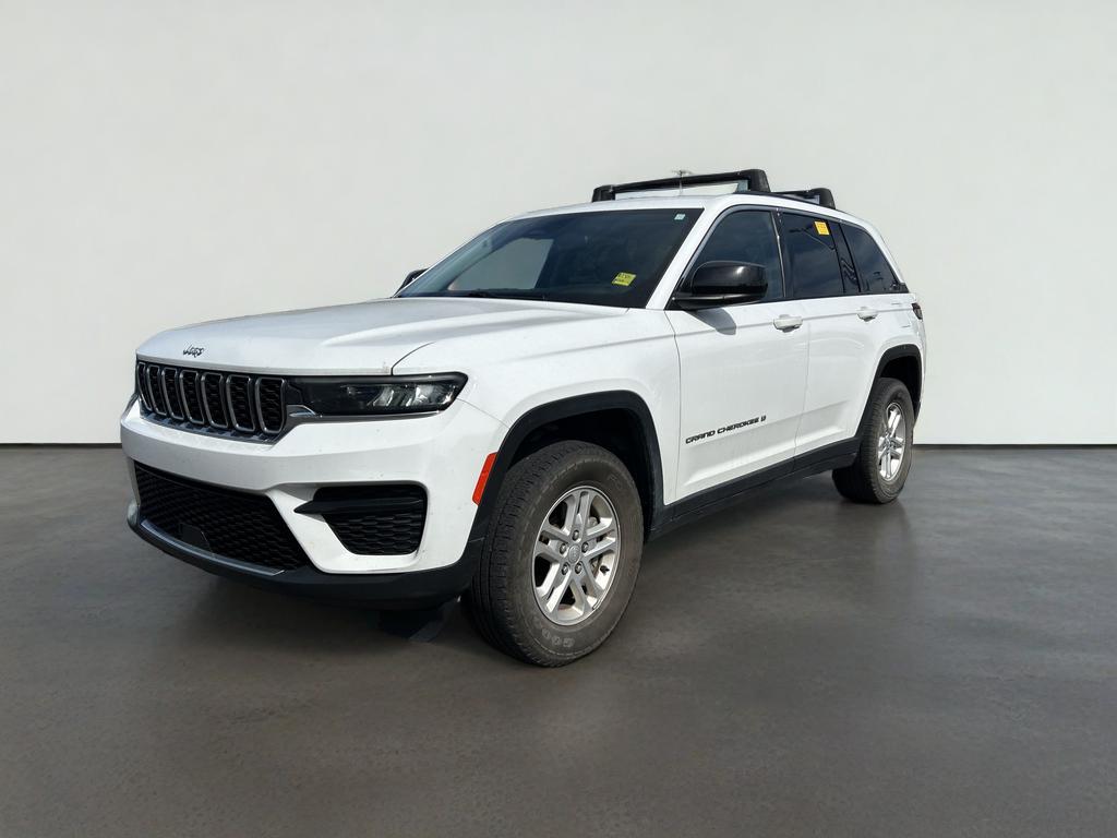 2022 Jeep Grand Cherokee Laredo 4x4