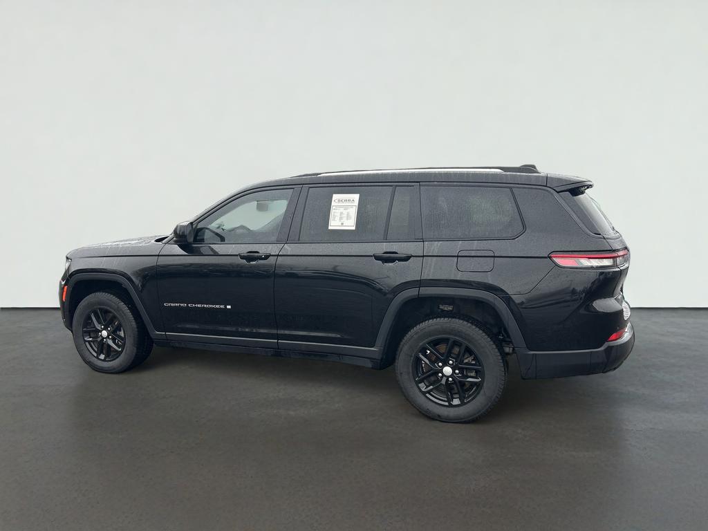 2023 Jeep Grand Cherokee L Laredo 4x4