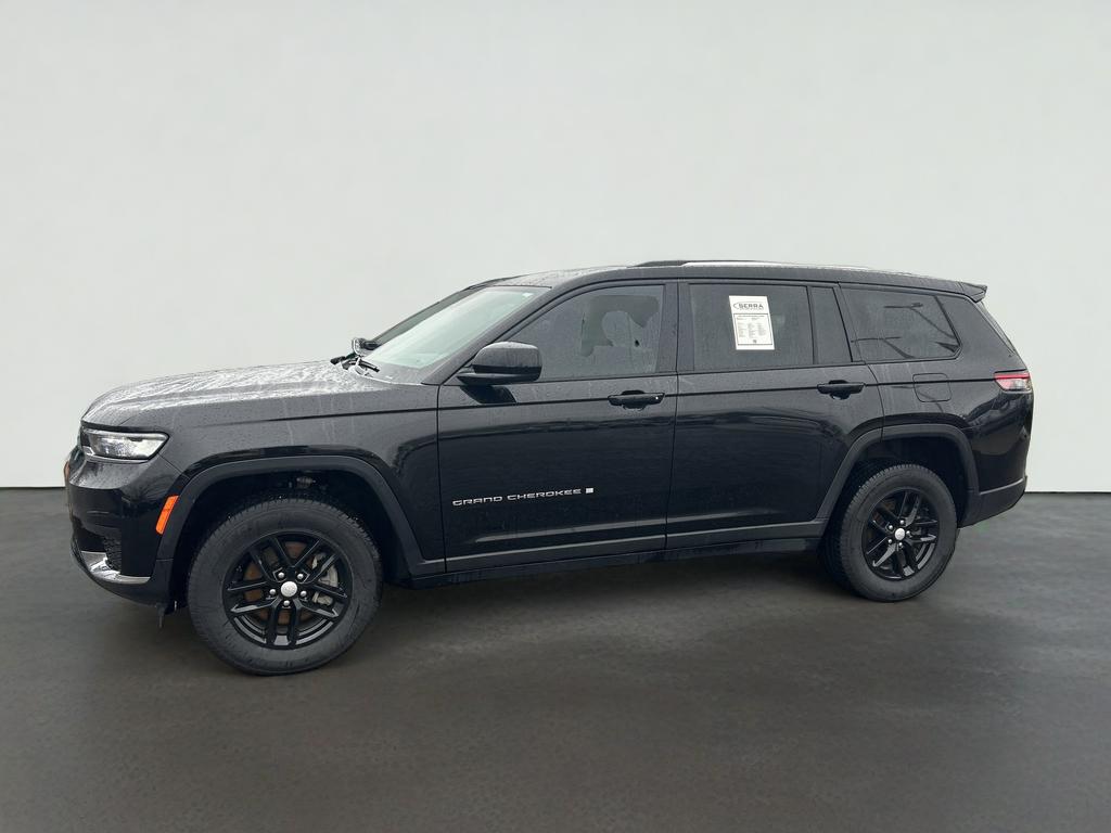 2023 Jeep Grand Cherokee L Laredo 4x4