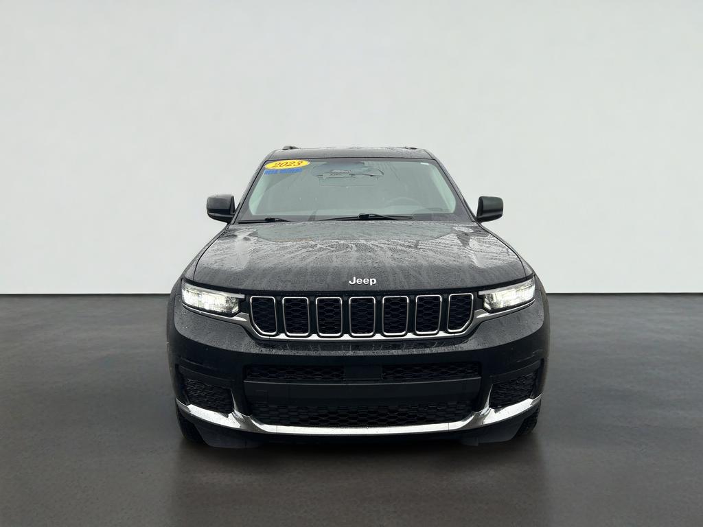 2023 Jeep Grand Cherokee L Laredo 4x4
