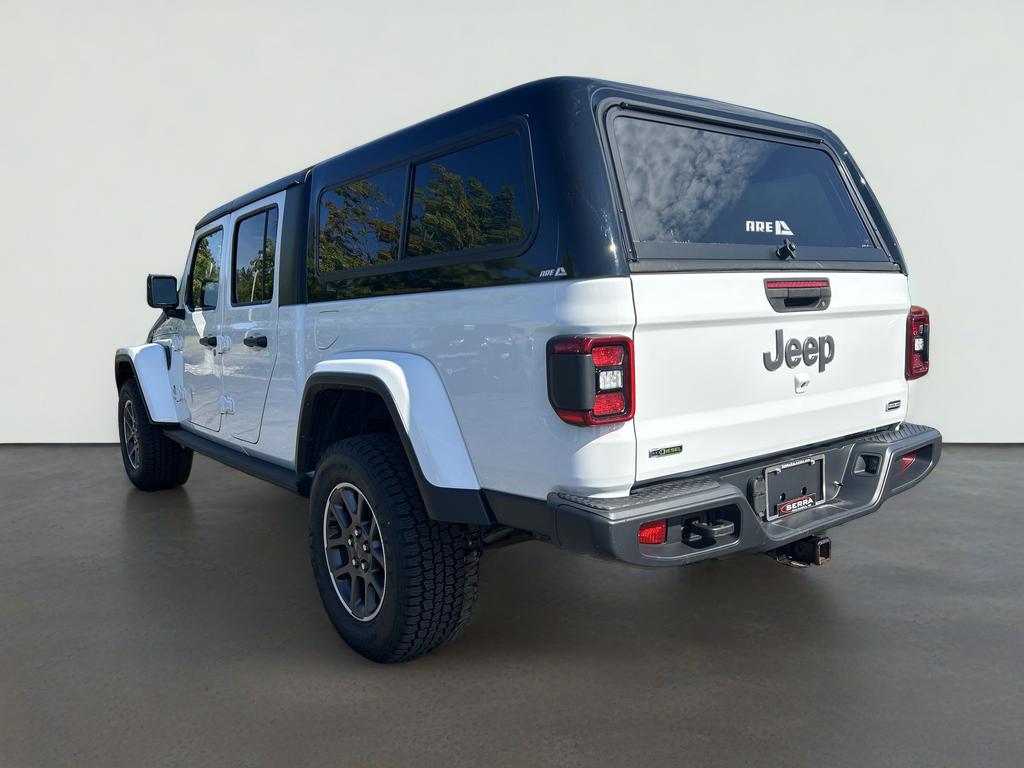 2022 Jeep Gladiator Overland 4x4
