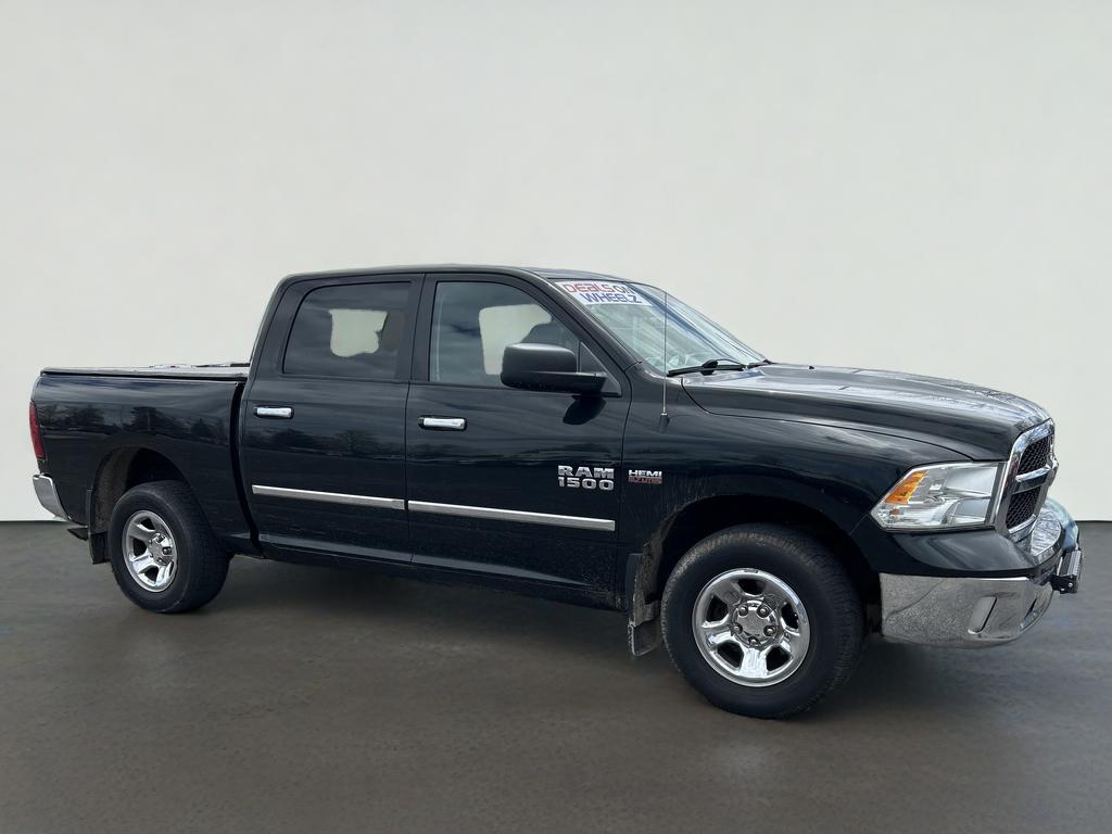 2017 RAM 1500 SLT