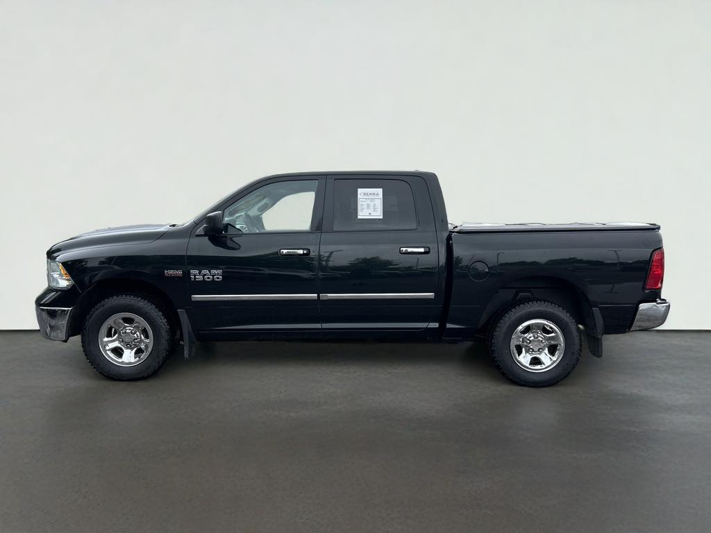 2017 RAM 1500 SLT