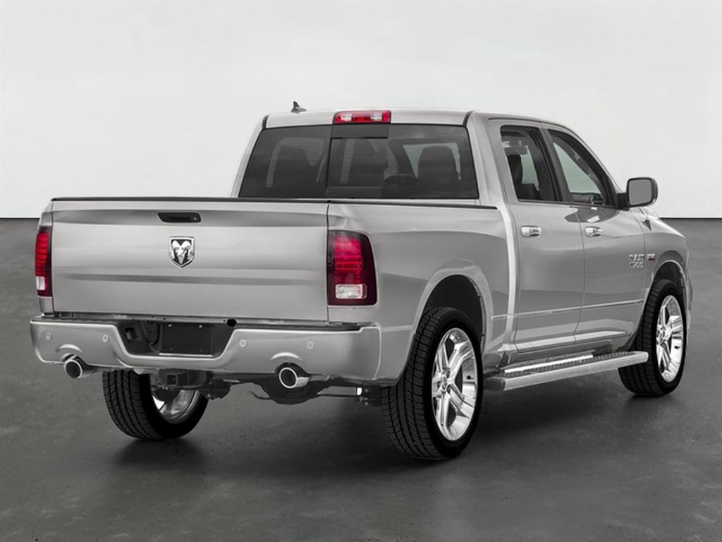 2017 RAM 1500 Night Crew Cab 4x4 5'7' Box