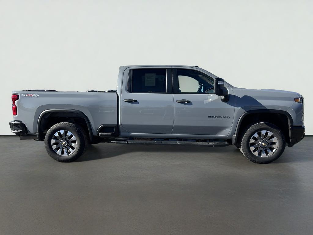 2024 Chevrolet Silverado 2500HD Custom