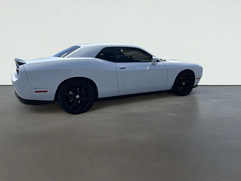 2015 Dodge Challenger SXT Plus
