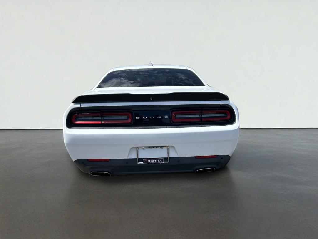 2015 Dodge Challenger SXT Plus