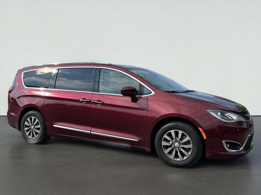 2019 Chrysler Pacifica Touring L Plus