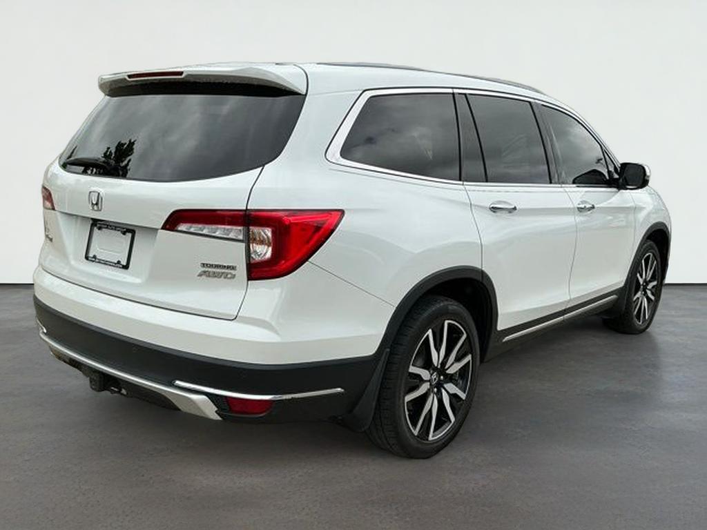 2022 Honda Pilot Touring 7 Passenger