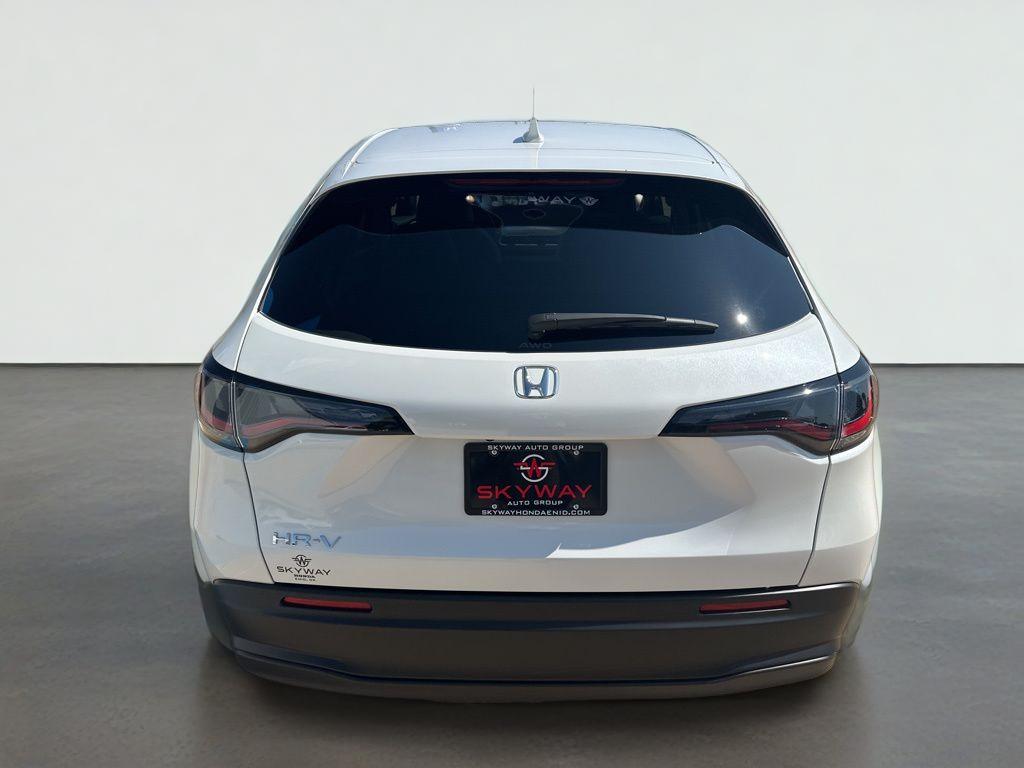2026 Honda HR-V LX - Photo 13